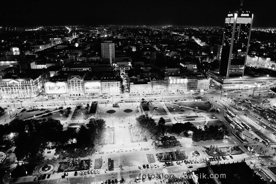Noc Muzeów 2011 Warszawa - Pałac Kultury i Nauki, w dzień i w nocy. 468