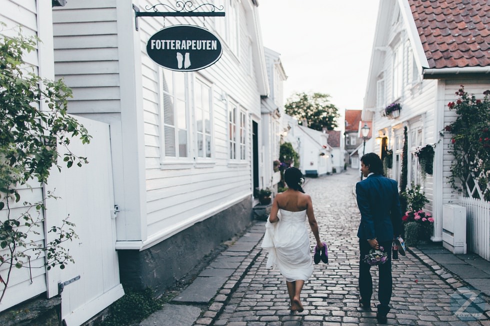 Norway-Stavanger-wedding-photos-19.07-20.32.09-IMG_2119-6-24